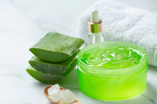 DIY Aloe Vera Mask For Skin and Hair