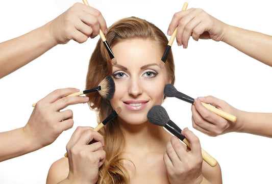 Top 3 Glowy Makeup Looks for Christmas